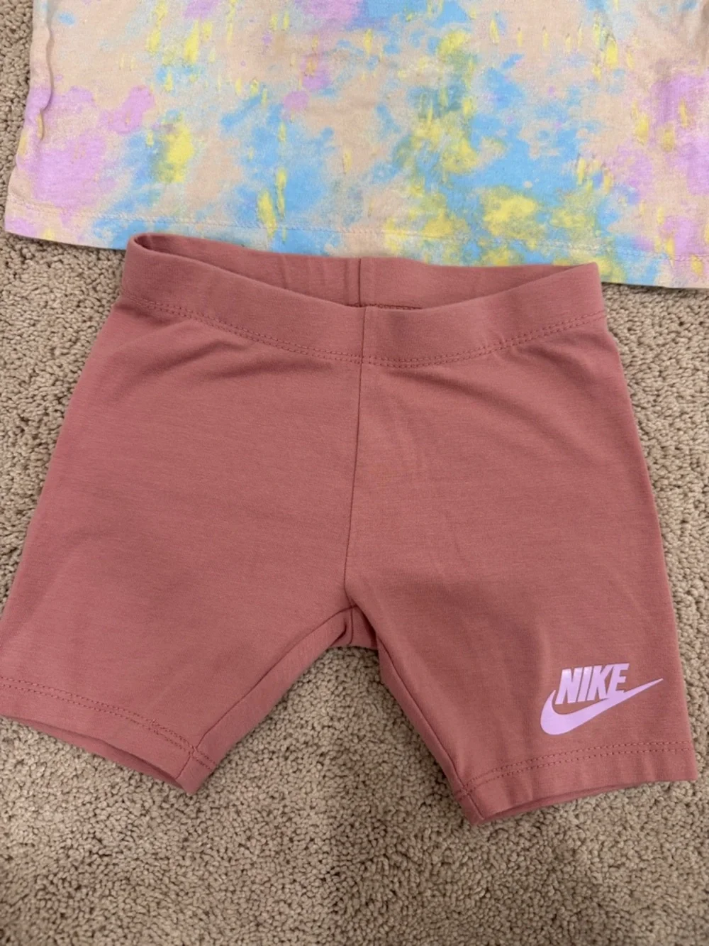 Nike Pastel Tie-Dye Crop Tee with Mauve Bike Shorts - Picture 2 of 5